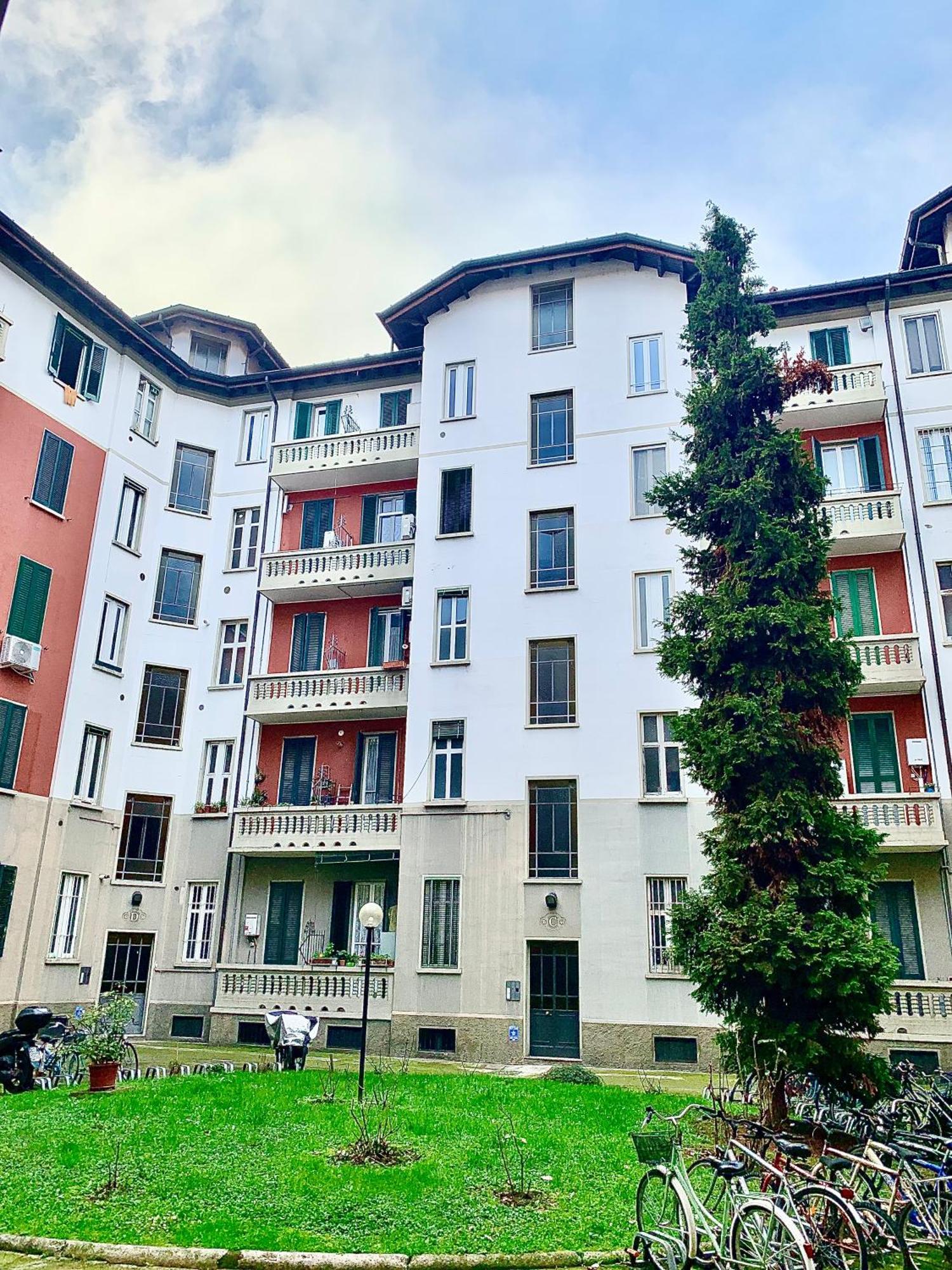 Luminoso Bocconi Navigli Apartamento
