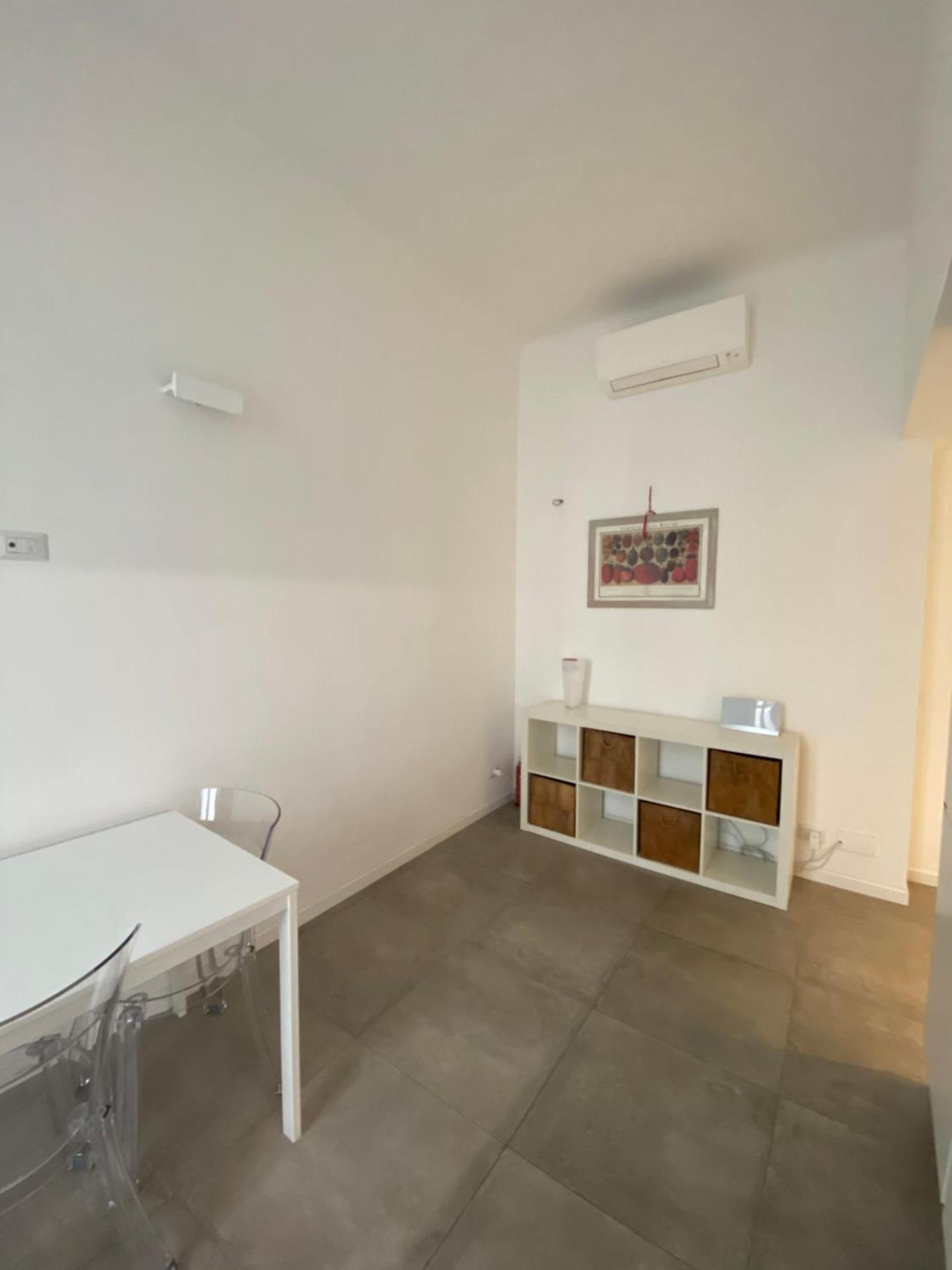 Luminoso Bocconi Navigli Apartamento