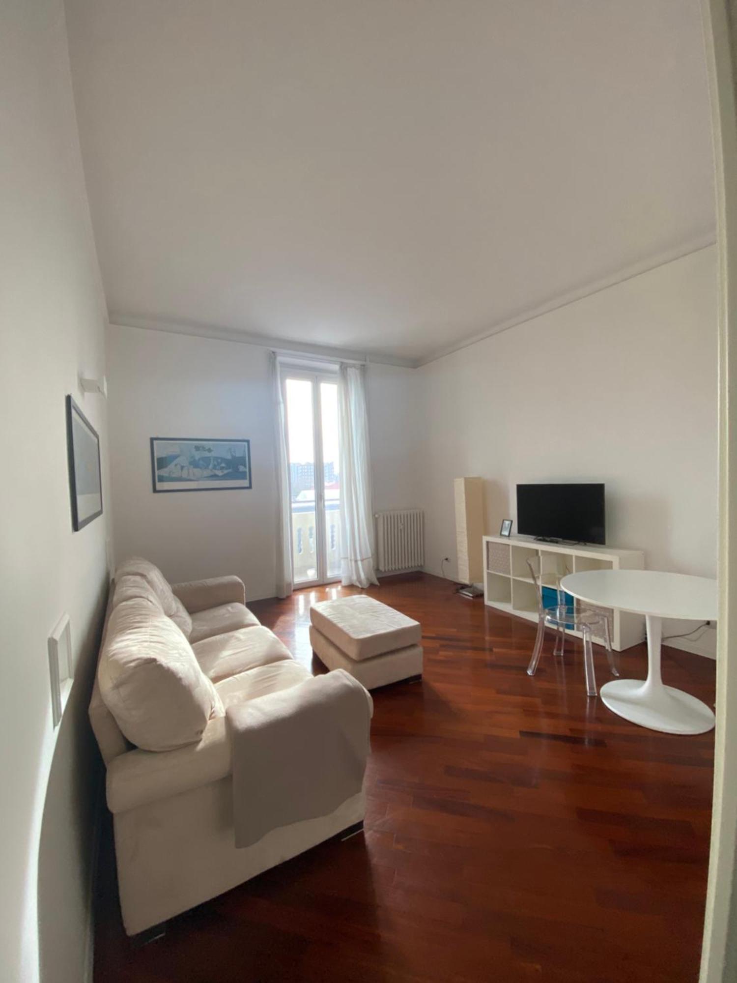 Apartamento Luminoso Bocconi Navigli Milán